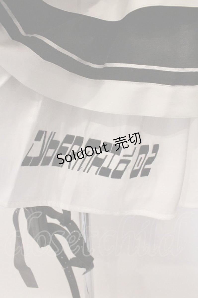 画像4: Lilith House / "サイバーメイド"ワンピースセット-2号機-  ホワイト×ブラック O-26-05-16-072-LO-OP-IG-OS (4)