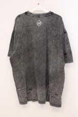 画像4: TRAVAS TOKYO / TRAVAS TOKYO×kuua SPECIAL COLLABORATION】TRAVAS TOKYO×kuuaイラスト半袖Tシャツ(4)  チャコール O-26-05-18-070-PU-TS-IG-OS (4)