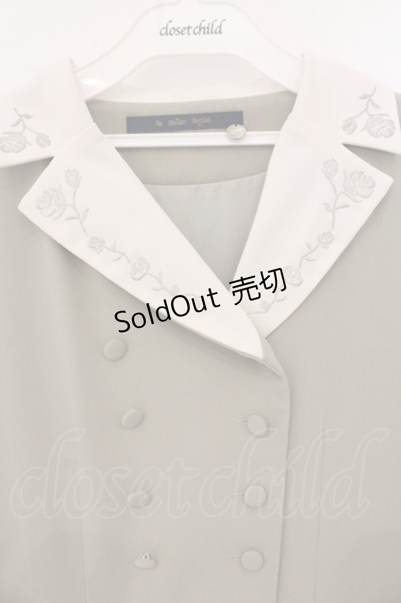 画像3: an another angelus / ローズ刺繍クレリック衿ワンピース F グリーン O-26-05-19-097-CA-OP-OW-OS (3)