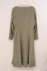 画像4: an another angelus / ローズ刺繍クレリック衿ワンピース F グリーン O-26-05-19-097-CA-OP-OW-OS (4)