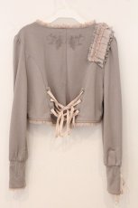 画像4: OZZ ANGELO / 背面刺繍ボレロ  グレー系 O-26-05-21-061-OO-TO-IG-OS (4)