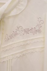 画像2: axes femme / 花刺繍ボウタイブラウス F 生成 O-26-05-21-022-AX-BL-YM-OS (2)