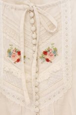 画像2: PINK HOUSE / ローズ刺繍入りギャザーブラウス  アイボリー O-26-05-22-046-LO-BL-IG-OS (2)