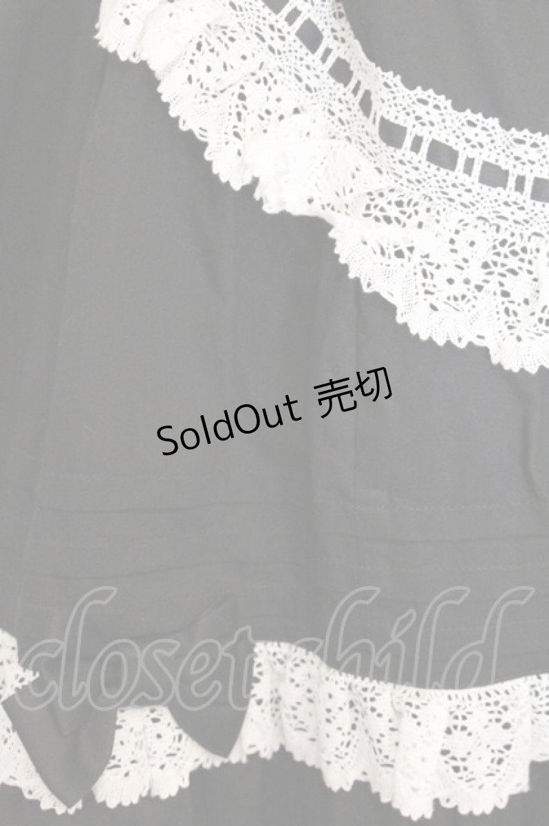 画像3: metamorphose / はしごレースピンタックフリルジャンパースカート size1 クロ×オフシロ O-26-05-22-009-ME-OP-IG-OS (3)