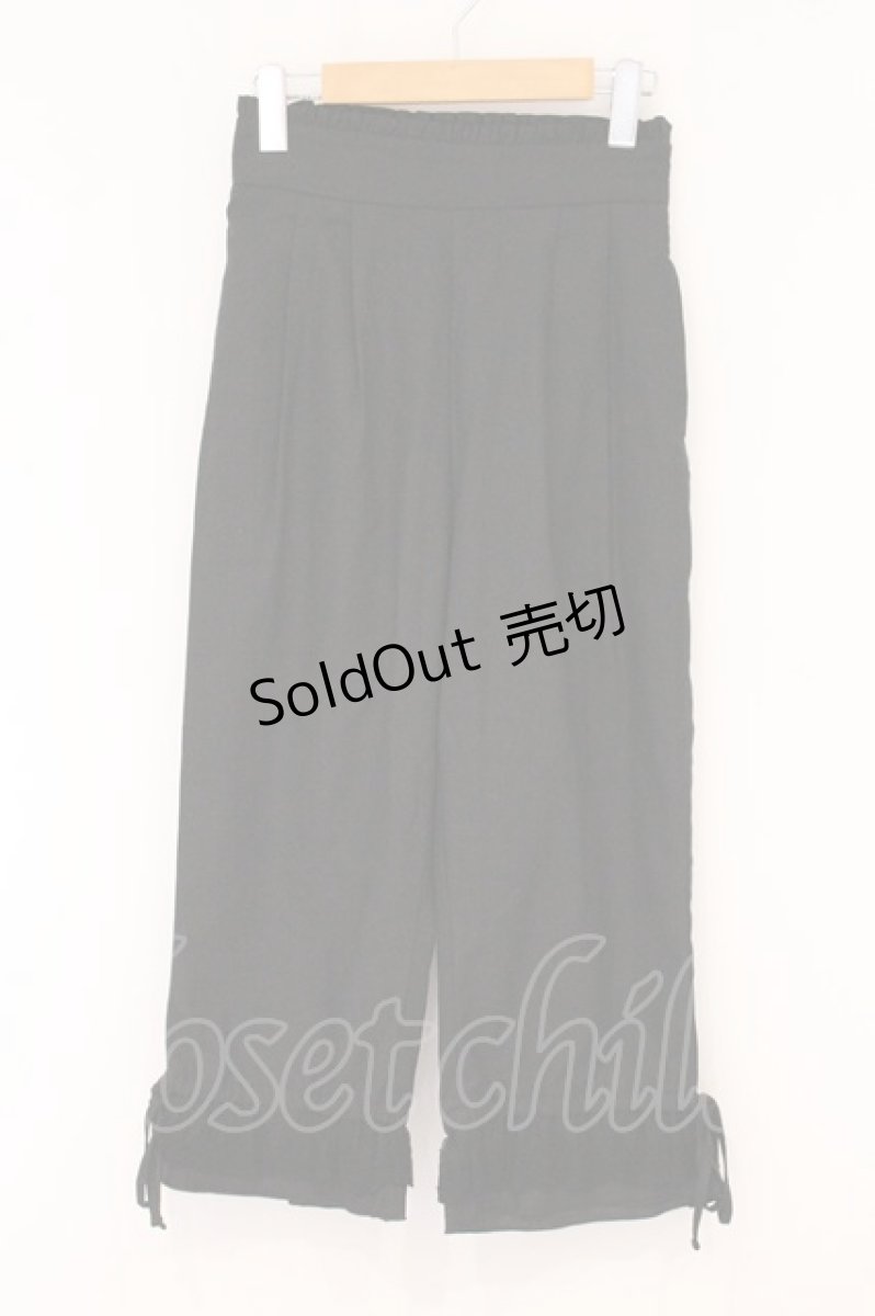 画像1: axes femme POETIQUE / 裾フリルパンツ M クロ O-26-05-25-088-AX-PA-IG-OS (1)