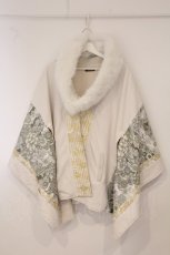 画像1: Qutie Frash / ポンチョコート  ホワイト O-26-05-25-010-QU-CO-IG-OS (1)