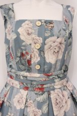 画像2: Forest Wardrobe 森林衣樹 / 森林のかご2.0 花柄ジャンパースカートセット  白ばら＆いちご O-26-05-25-016-LO-OP-IG-OS (2)