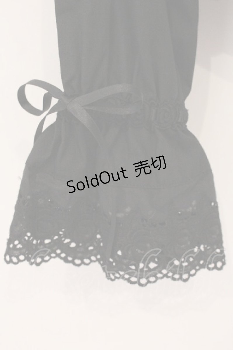 画像4: BABY,THE STARS SHINE BRIGHT / 後ろピンタックブラウス  クロ O-26-05-26-112-BA-BL-OW-OS (4)