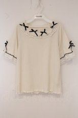 画像1: axes femme / リボン×レース×フリルプルオーバー F キナリ O-26-05-28-049-AX-TO-OW-OS (1)