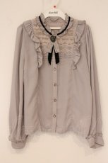 画像1: axes femme / ブローチ付きヴィンテージブラウス  グレー O-26-05-28-090-AX-BL-IG-OS (1)