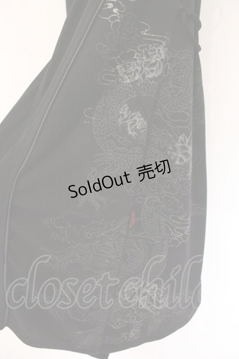 画像3: Ozz Croce / 龍刺繍ノースリーブワンピース  ブラック O-26-06-02-065-OO-OP-IG-OS (3)