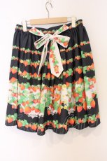 画像3: Little Rose Planet / sweet strawberry season スカート  クロ O-26-06-03-044-LO-SK-OW-OS (3)
