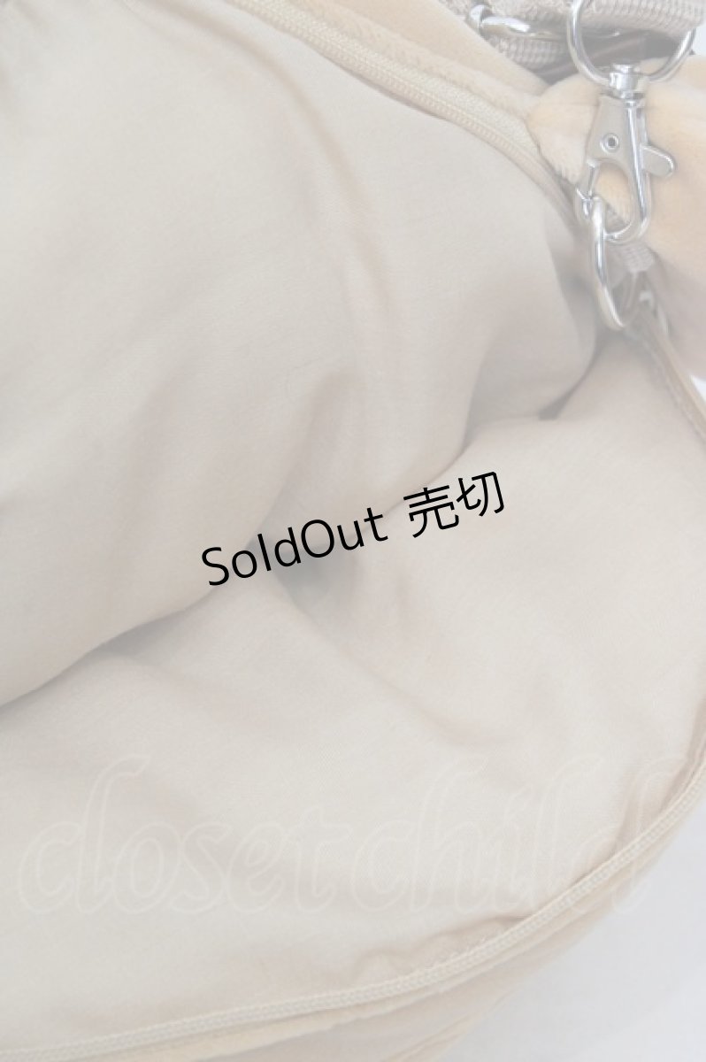 画像3: BABY,THE STARS SHINE BRIGHT / くまくみゃちゃんのあったかマフBag  ミルクティ O-26-06-04-1069-BA-ZA-IG-OS (3)