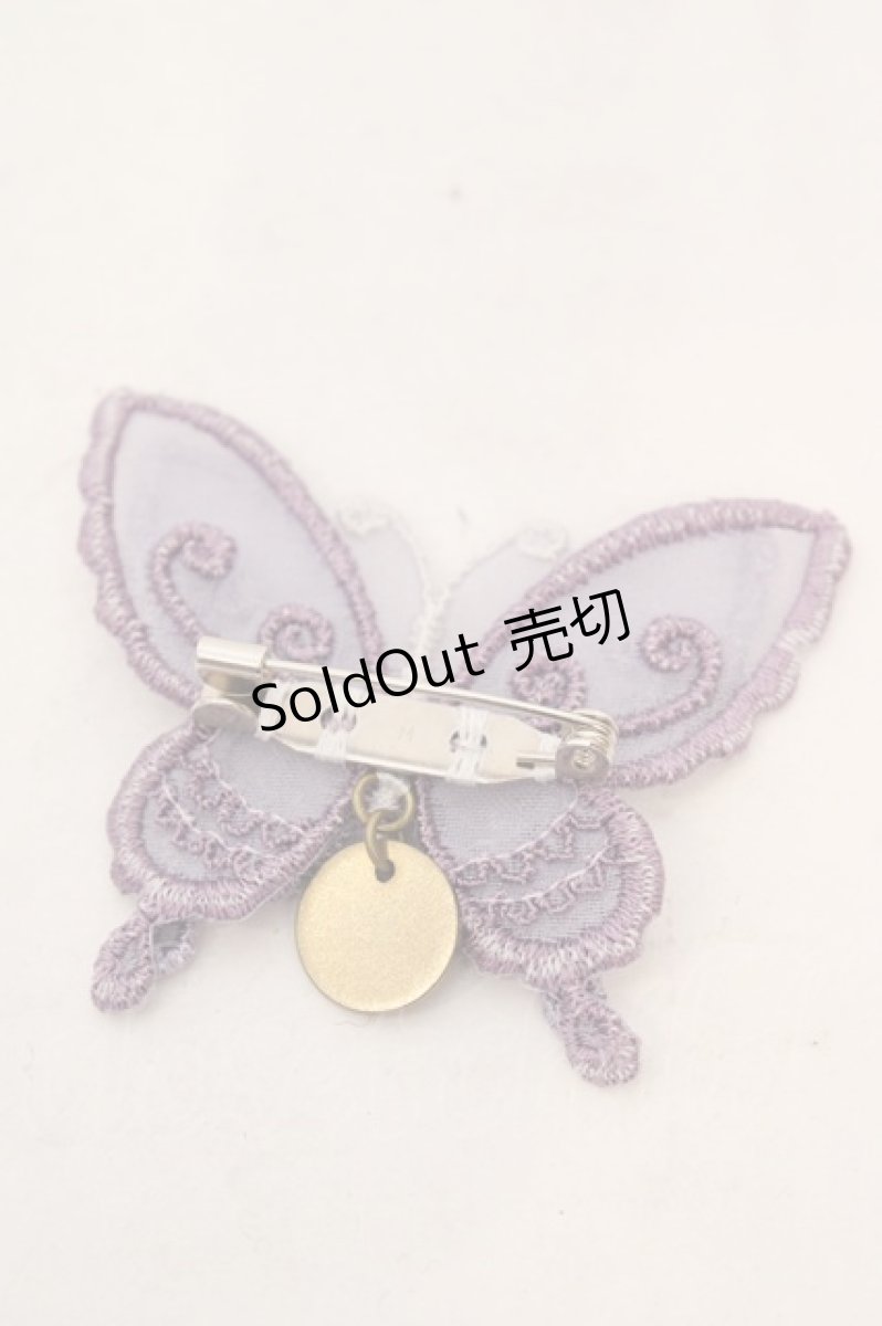 画像2: abilletage / Butterfly motif accessory（バタフライモチーフアクセサリー）  ラベンダーブローチ O-26-06-04-1030-GO-AC-IG-ZT208-F001 (2)