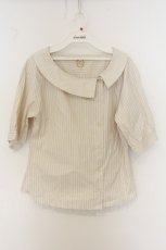 画像1: F&A / オフショルサイド衿シャツ F ベージュ O-26-06-05-038-CA-BL-OW-OS (1)