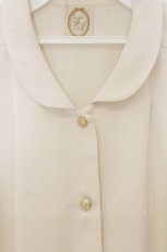 画像2: F&A / ショールカラー金釦使いブラウス F アイボリー O-26-06-05-054-CA-BL-OW-OS (2)