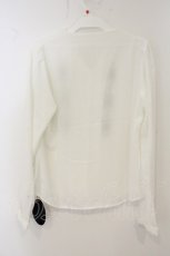 画像2: an another angelus / オープンカラーローズ刺繍ブラウス F オフシロ O-26-06-09-1019-CA-BL-OW-OS (2)