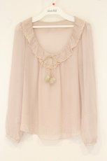 画像1: Franche Lippee / ファーぽんぽんシフォンプルブラウス M ピンクベージュ O-26-06-09-112-LO-BL-IG-OS (1)