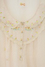 画像2: Franche Lippee / 刺繍入りシフォンドットチュニック  ベージュ O-26-06-09-118-LO-OP-IG-OS (2)