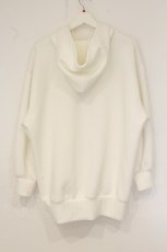 画像4: evelyn / レースリボンビッグパーカー  シロ O-26-06-09-024-LO-TO-IG-OS (4)