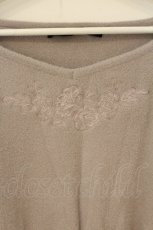 画像2: an another angelus / ローズ同色刺繍シャギーニットプルオーバー F ラベンダー O-26-06-11-011-CA-TO-OW-OS (2)