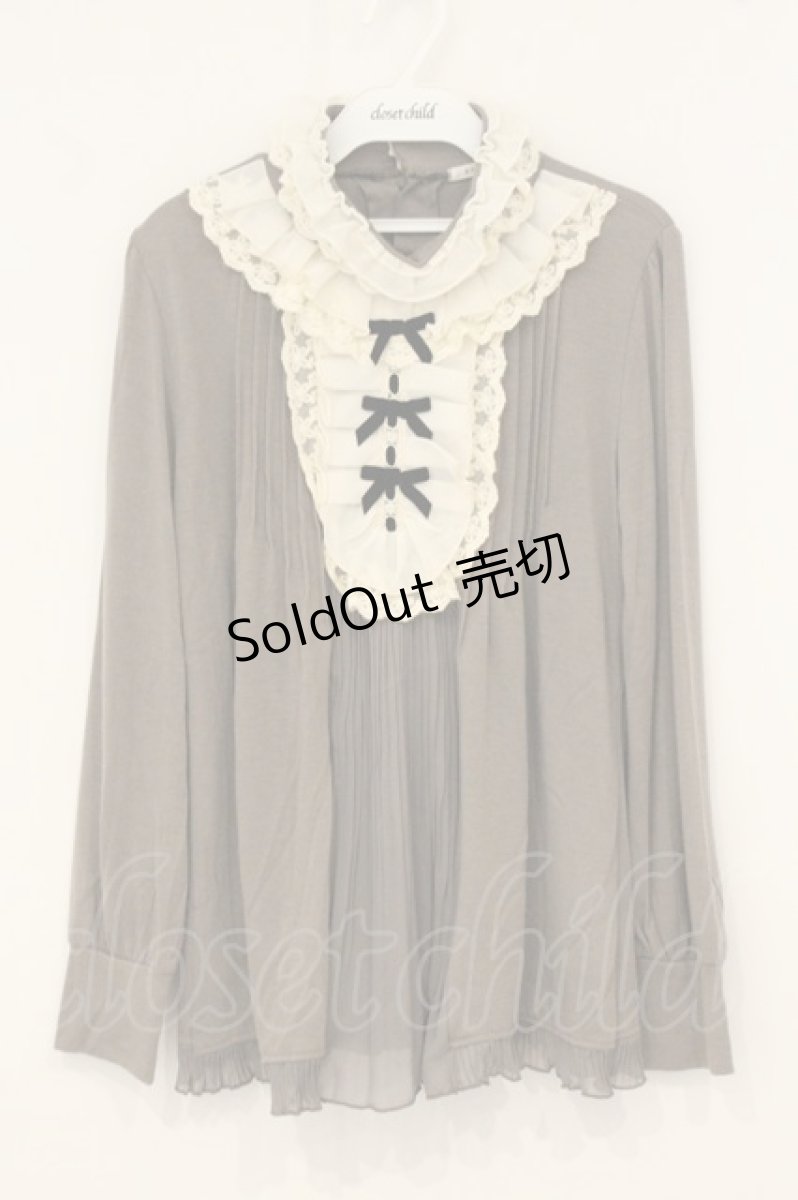 画像1: axes femme / ブローチ付きフリルチュニック M グレー O-26-06-13-033-AX-TO-OW-OS (1)