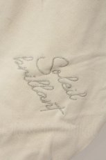画像2: axes femme / ランダム刺繍フーディー F アイボリー O-26-06-13-068-AX-TO-IG-OS (2)