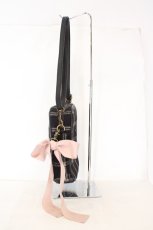 画像3: Maison de FLEUR Petite Robe canone / 秋の贈り物スクエアバッグ  クロ O-26-06-14-082-LO-BG-IG-OS (3)