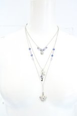 画像2: axes femme / 王冠3連ネックレス  シルバー×ブルー系 O-26-06-14-011-AX-AC-IG-OS (2)