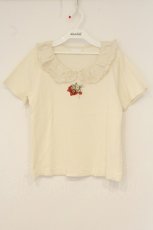 画像1: PINK HOUSE / いちご刺繍フリル襟Tシャツ 3(M) オフシロ O-26-06-18-092-LO-TS-IG-OS (1)