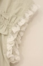 画像3: merry jenny / frill nylon jacket　ジャケット F アイボリー（グリーン寄り） O-26-06-20-050-LO-JA-OW-OS (3)