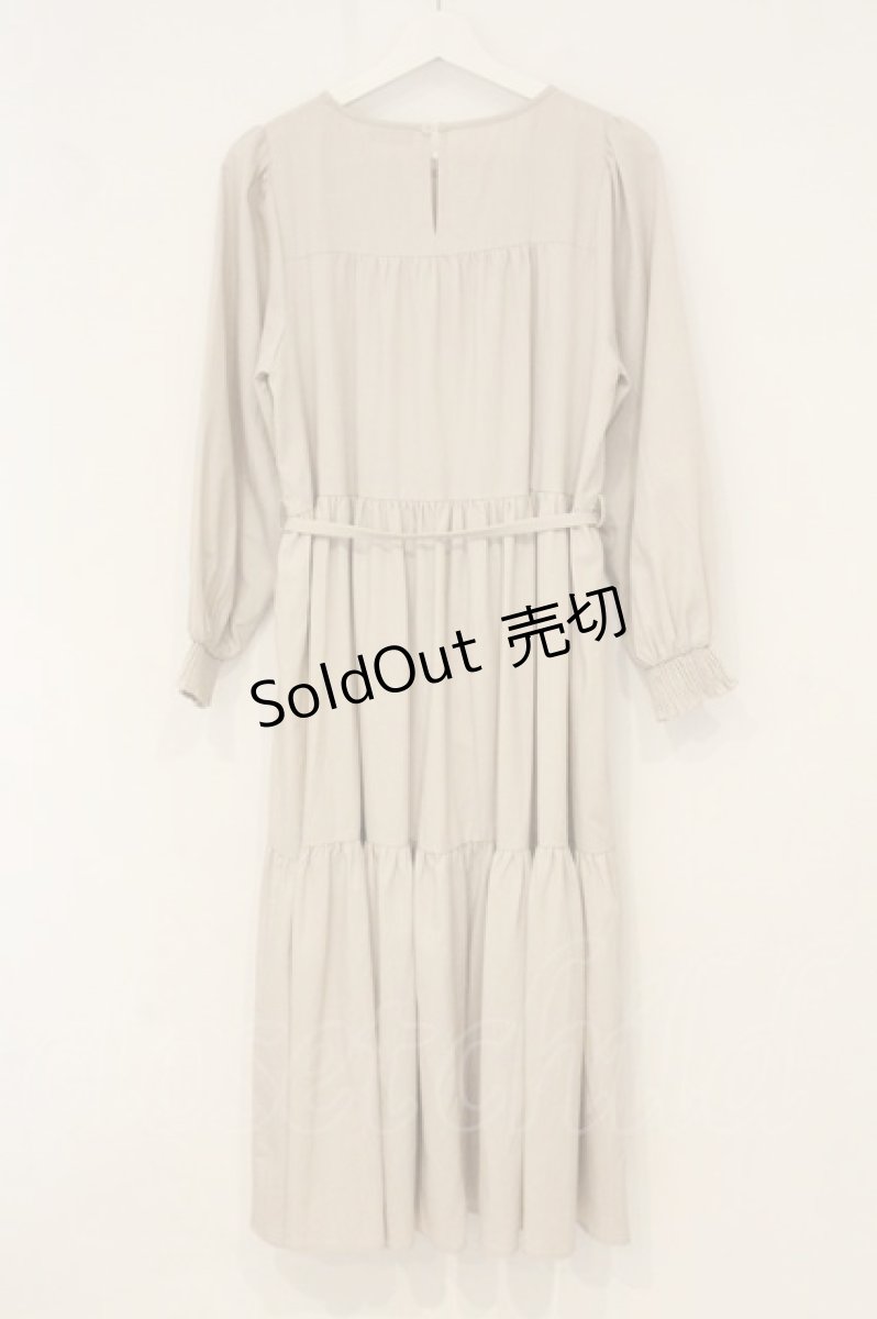 画像3: axes femme POETIQUE / ティアードロング長袖ワンピース M ベージュ O-26-06-20-005-AX-OP-IG-OS (3)