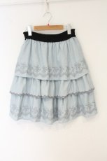 画像1: axes femme / 刺繍入ティアードスカート M ブルー O-26-06-20-1051-AX-CO-YM-OS (1)