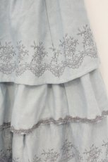 画像2: axes femme / 刺繍入ティアードスカート M ブルー O-26-06-20-1051-AX-CO-YM-OS (2)