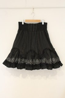 新品未使用OZZ ONESTEリバーシブルボリュームスカート　レース　フリル　黒 Ozz On -SK - closet child オンラインショップ