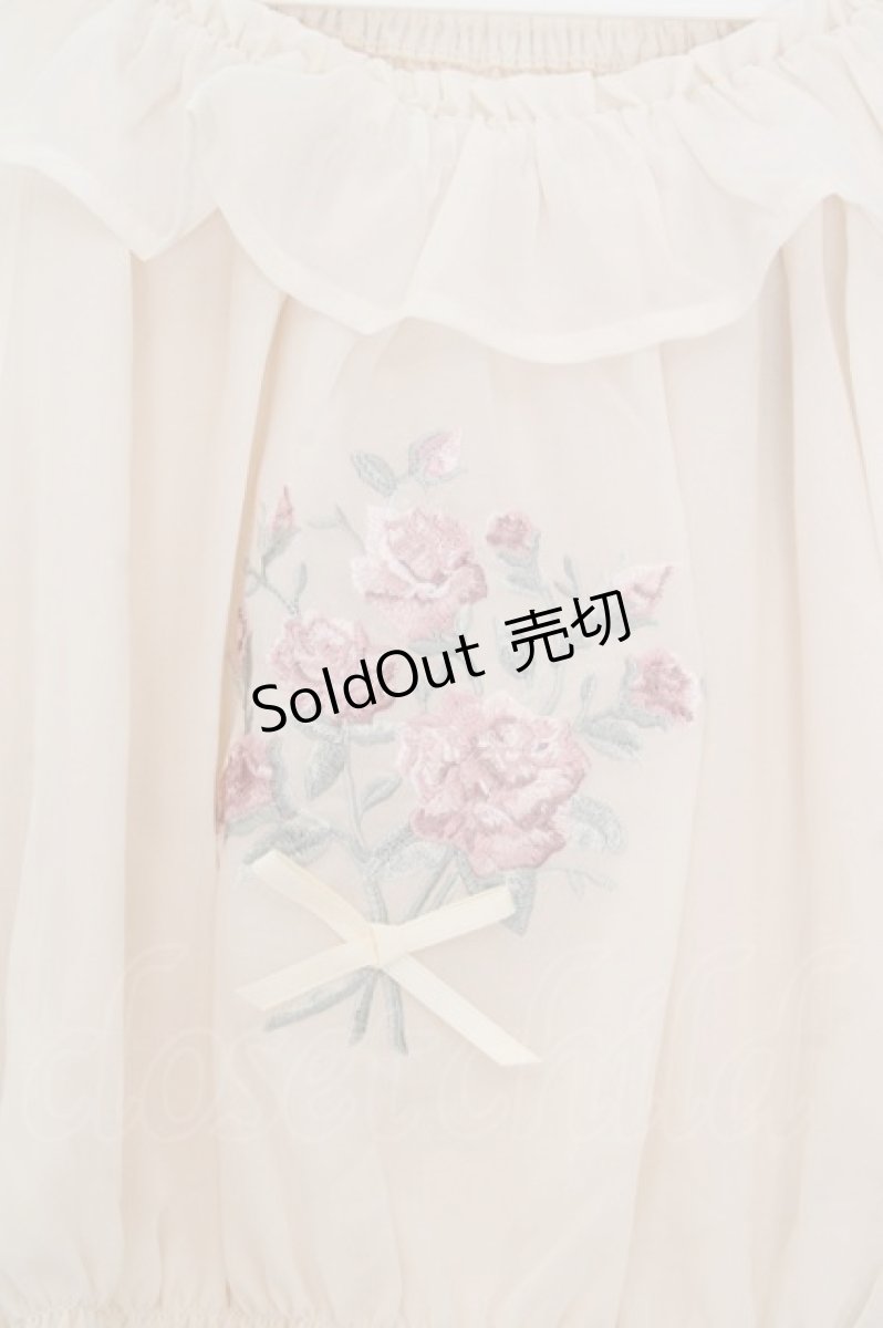 画像2: an another angelus / ブーケ刺繍オフショルブラウス F オフシロ O-26-06-23-1045-CA-BL-OW-OS (2)