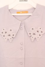 画像2: Fi.n.t / ミニブーケ刺繍カットワーク半袖ブラウス F ラベンダー O-26-06-23-1029-CA-BL-OW-OS (2)