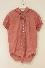 画像1: PINK HOUSE / フロントピンタックリボンフード半袖ブラウス  アカ O-26-06-25-064-LO-BL-IG-OS (1)