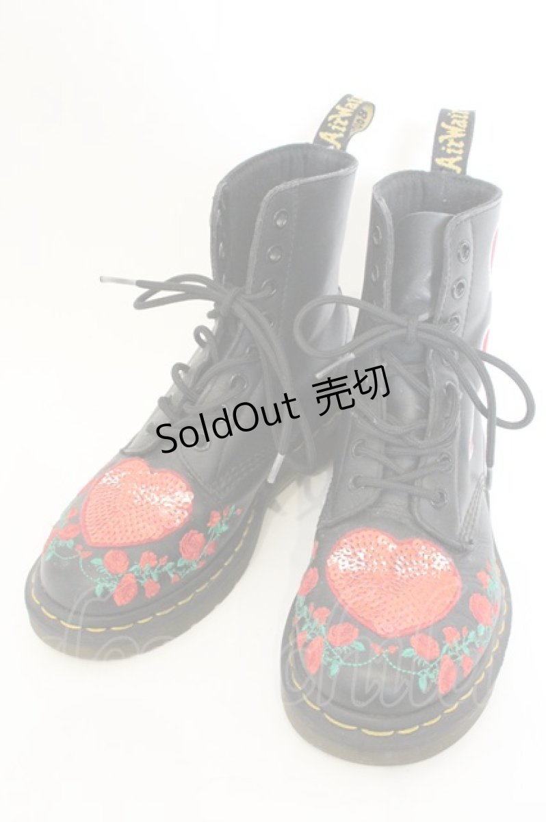画像1: Dr.Martens （Getta Grip） / 「REBEL HEART」 PASCAL HEARTS 8ホールブーツ EU37(23.5cm) ブラック O-26-06-26-021-PU-SH-YM-OS (1)