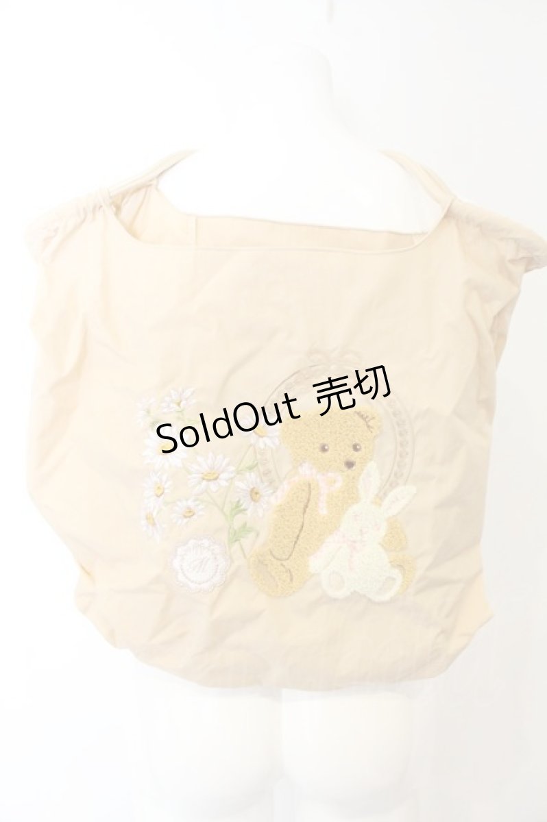 画像1: m petit by misako / クマ刺繍バッグ  ベージュ O-26-06-26-003-LO-BG-OW-OS (1)