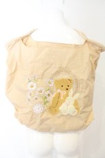 画像1: m petit by misako / クマ刺繍バッグ  ベージュ O-26-06-26-003-LO-BG-OW-OS (1)