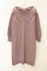 画像1: axes femme / フラワー刺繍ニットワンピース M ピンク O-26-06-29-075-AX-OP-OW-OS (1)