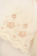画像2: axes femme / 刺繍袖楊柳シフォンチュニック M キナリ O-26-06-29-077-AX-OP-OW-OS (2)