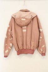 画像4: PINK HOUSE / ロゴワッペンフードブルゾン  ピンク O-26-06-29-089-LO-CO-OW-OS (4)