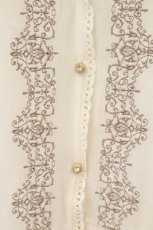 画像2: axes femme / 刺繍使いカットカーディガン M キナリ O-26-07-01-047-AX-TO-OW-OS (2)