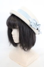 画像1: Hoshibako Works / ラッピングリボン ベルベットリボンウール帽子  アイボリー×サックス O-26-07-01-1001-LO-AC-OW-OS (1)