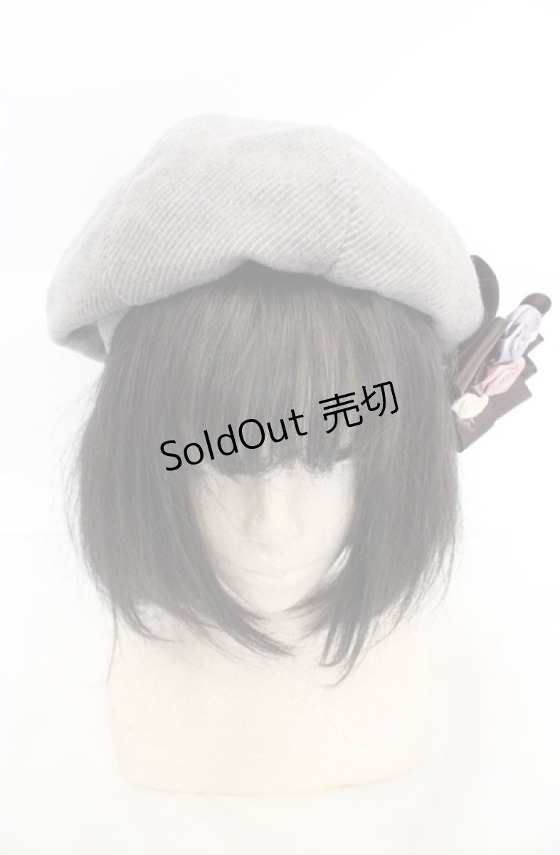 画像2: axes femme / 巻きバラリボンブローチ付きベレー 57.5cm グレー O-26-07-01-1010-AX-AC-OW-OS (2)