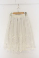 画像3: axes femme POETIQUE / お花刺繍チュールスカート M キナリ O-26-07-02-015-AX-SK-OW-OS (3)