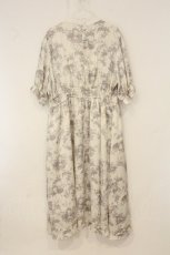 画像3: m petit by misako / トワルドジュイワンピース 3L オフシロ O-26-07-03-058-LO-OP-IG-OS (3)