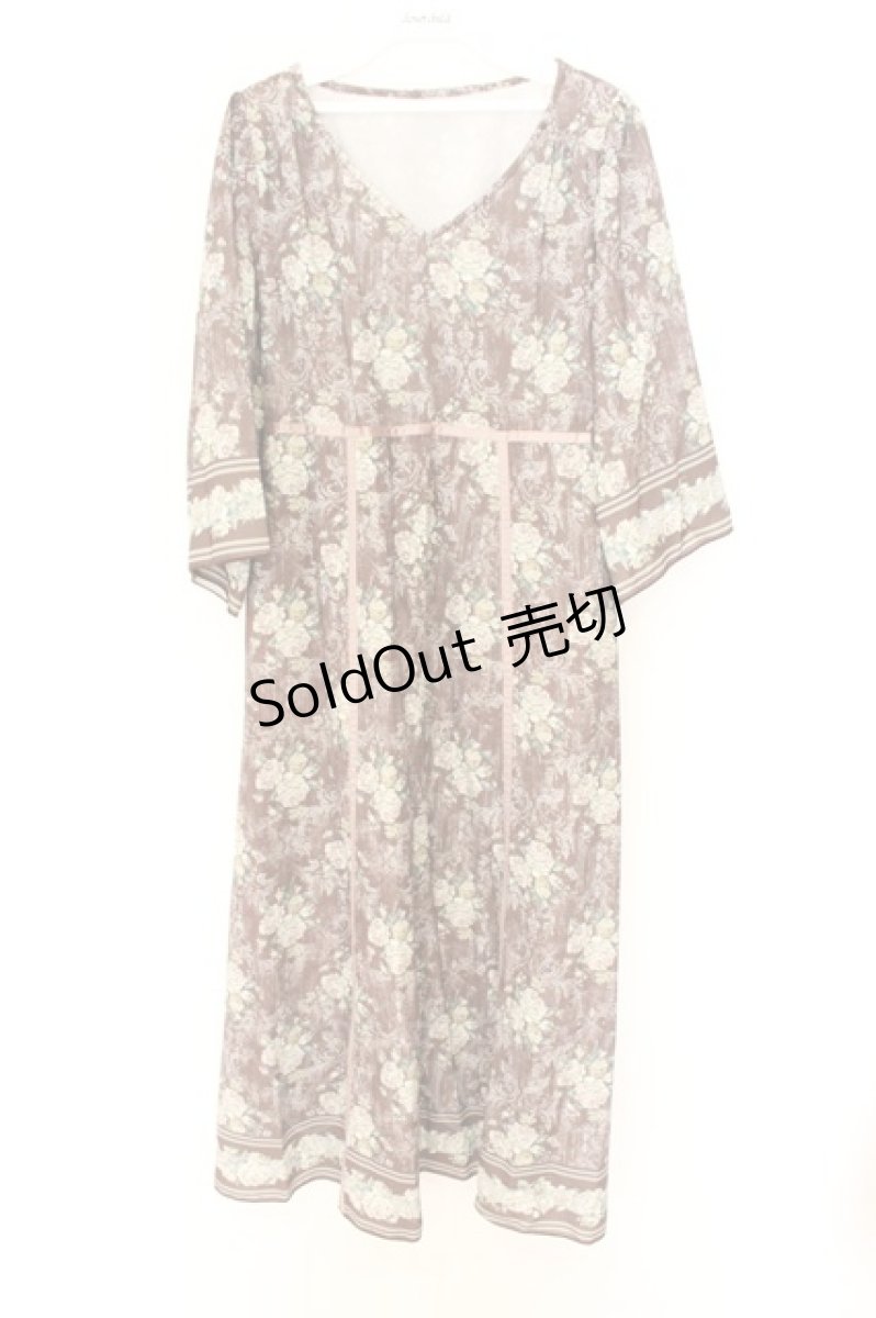 画像1: axes femme / ウォールオーナメント柄ワンピース M ブラウン O-26-07-04-038-AX-OP-OW-OS (1)